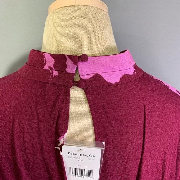 Free People Say You Love Me Floral Keyhole Top Lg - Picture 8 of 8